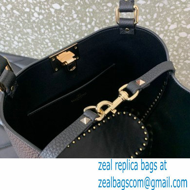 Valentino Garavani Rockstud Leather Tote BLACK 2024