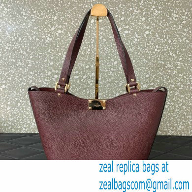 Valentino Garavani Rockstud Leather Tote BURGUNDY 2024