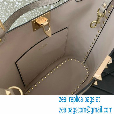 Valentino Garavani Rockstud Leather Tote GRAY 2024