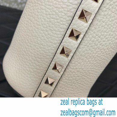 Valentino Garavani Rockstud Leather Tote WHITE 2024