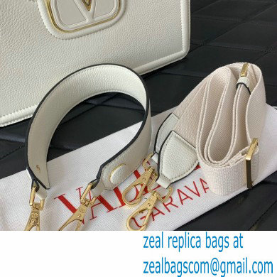 Valentino VLogo Leather shoulder bag in grainy calfskin White 2024