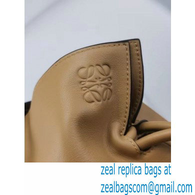 loewe large Flamenco clutch in nappa calfskin tan 2024