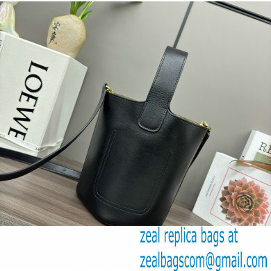 loewe mini Pebble Bucket bag in mellow calfskin black 2024