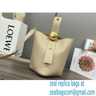 loewe mini Pebble Bucket bag in soft grained calfskin sand 2024